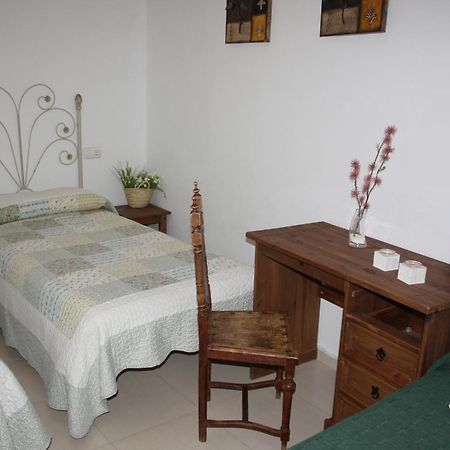 Casa Rural La Plaza Almoharin Extérieur photo